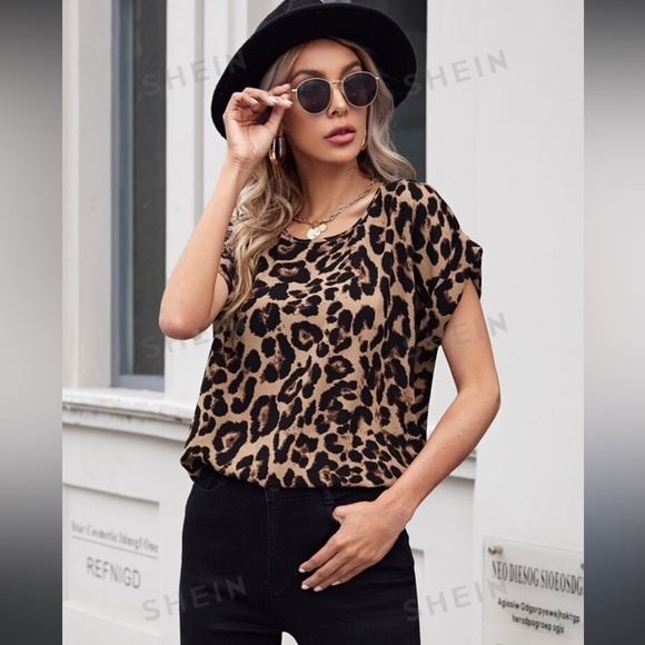SHEIN leopard print blouse size small in excellent like-new condition - Picture 1 of 6